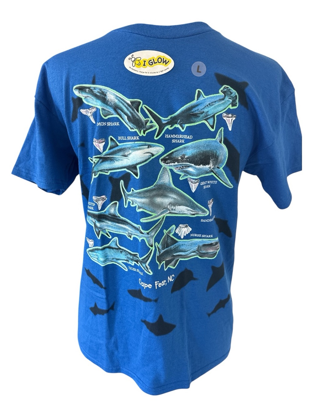 Glow-in-the-Dark Shark ‘CAPE FEAR, NC’ Graphic Souvenir Tee - L Unisex Cotton